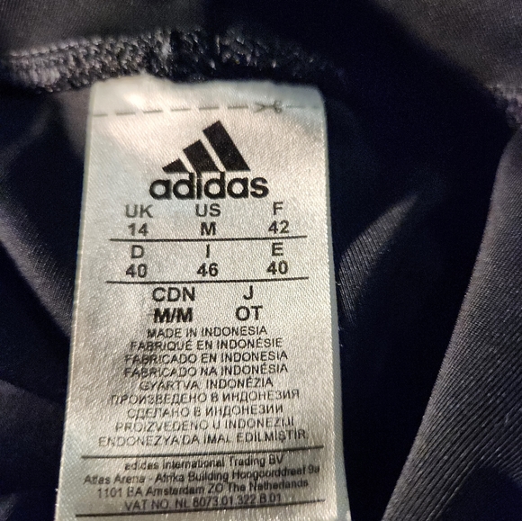 ADIDAS CLIMATE CAPRI LEGGINGS BLACK SIZE MEDIUM - Picture 6 of 6